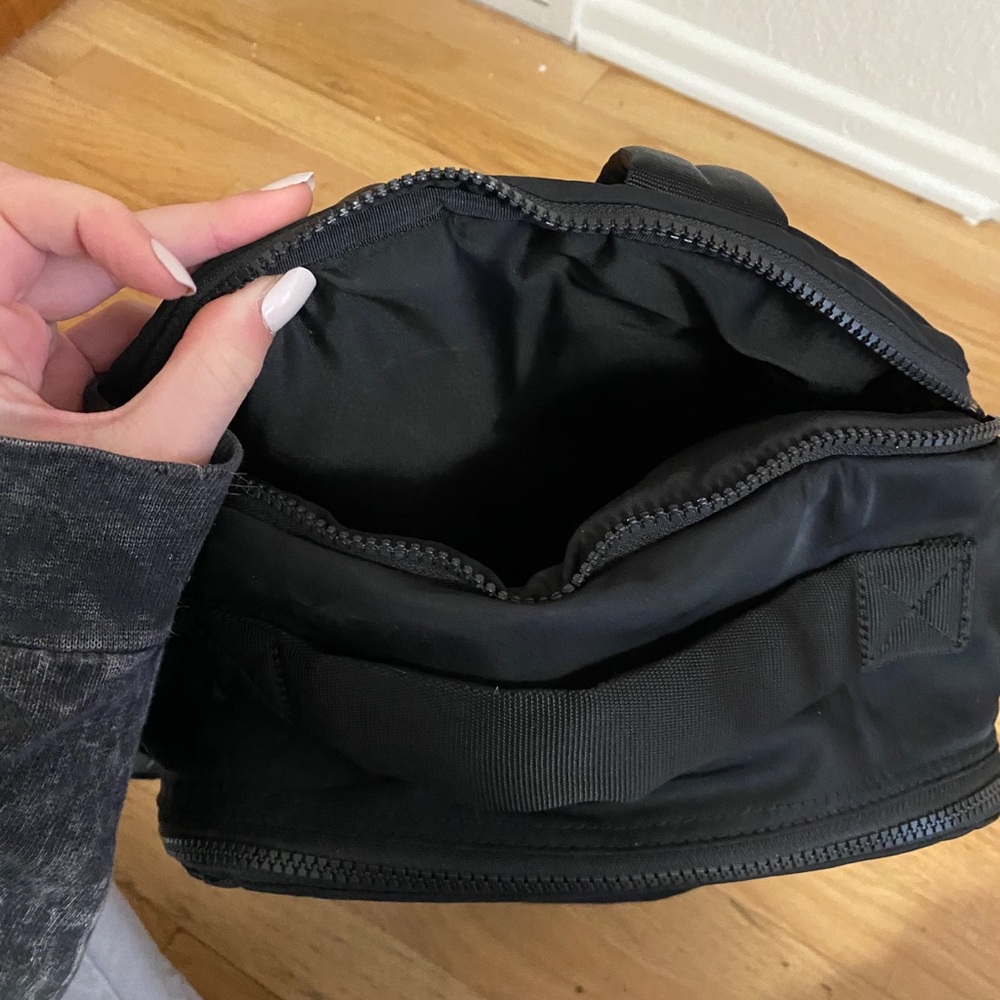 Lululemon Backpack - Picture 5 of 6